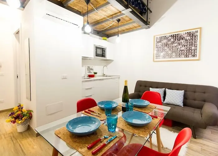 Apartment Miniloft Rosso - Mini-loft Centro. Wifi & Aria Condizionata Sanremo