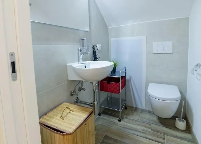 Miniloft Rosso - Mini-loft Centro. Wifi & Aria Condizionata Sanremo